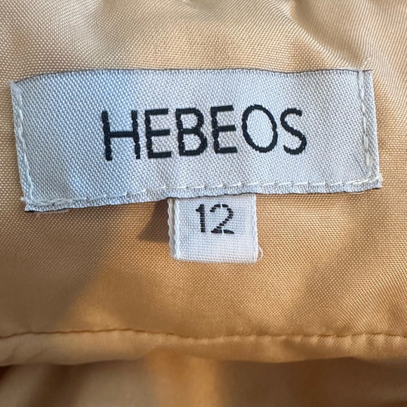 Hebeos White Nude A-line Appliqué Tulle Illusion Princess Wedding Gown - Picture 13 of 16